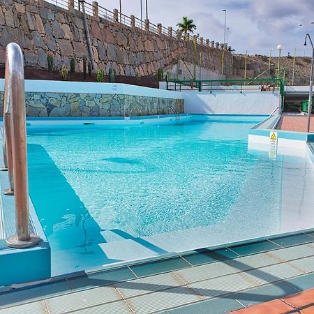 Malibu 2 Apartamento Con Aire Acondicionado, Campo De Tennis Y Piscina Con Solarium Пуерто Рико Екстериор снимка